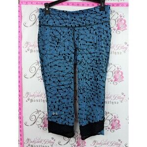 Under Armour Cropped Leggings with Black and Blue Dot-Print summer comfy flowy